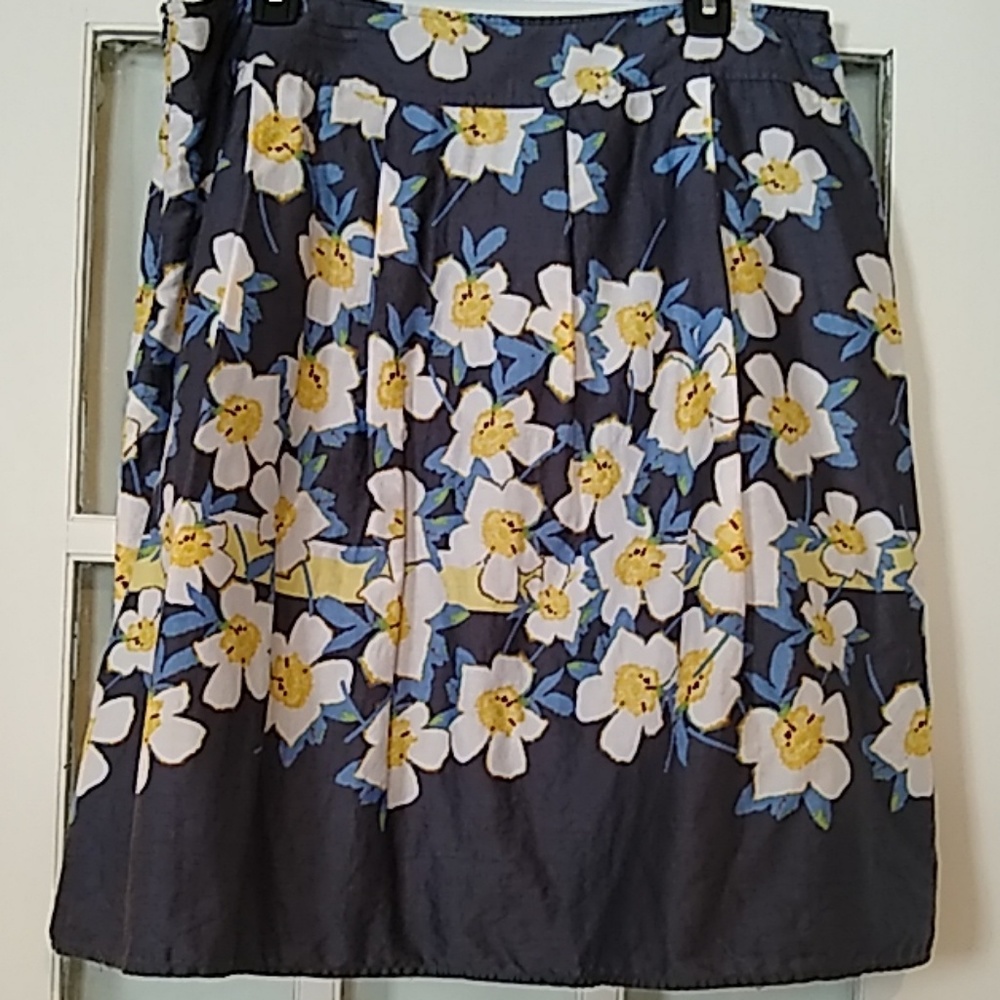 Floral Skirt 9/25